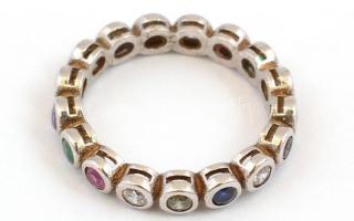 Ezüst(Ag) gyűrű, színes kövekkel, jelzett, méret: 53, bruttó: 2,8 g