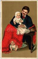 1911 Father with his children. P.F. Serie 7662. Emb. litho (EK)