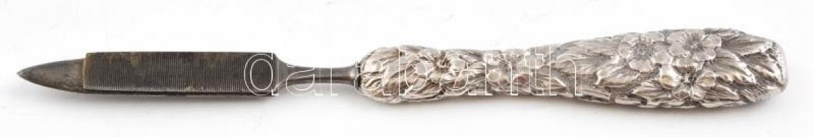 Ezüst(Ag) virágos nyelű reszelő, jelzés nélkül, h: 15,5 cm