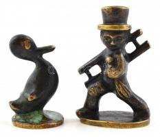 2 db osztrák bronz figura (kéményseprő és kacsa), m: 4 és 5 cm