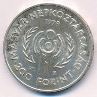 1979. 200Ft Ag "Nemzetközi gyermekév" T:BU patina Adamo EM57