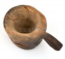 XIX. sz. Nyeles vízmerő edény.  Faragott fa. m: 13 cm, sz: 27 cm