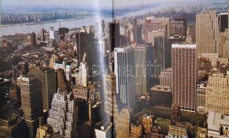 Szelényi Károly: New York. Bp.,é.n.,Kossuth. Gazdag képanyaggal illusztrált. Kiadói bársony-kötés, k...