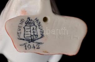 Herendi Pelikán. Kézzel festett, jelzett, kis kopással 8,5 cm