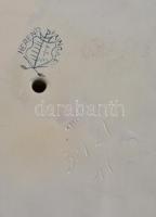 Herendi Matyó Madonna, kézzel festett, jelzett, kis lepattanással és restauálással a talpán  m:36 cm