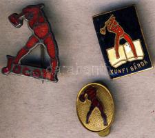 Cca 1940-es évek vége 3klf db szociáldemokrata kitűző, zománcozott T:2