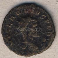 Római Császárság II.Claudius Gothiscus 268-270. Antoninian T:3-/4+ + Maximianus 285-310. Bronzpénz T:3-/4+