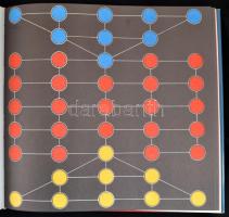 Nowak, Zdzislaw: A malomtól a góig. 50 táblás játék. 1982, Gondolat. Kiadói egészvászon kötés, papír...