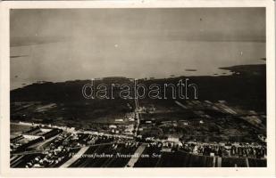 Nezsider, Neusiedl am See; Fliegeraufnahme / légi felvétel / aerial view. Luftbild-Austroflug, Vertrieb-Österr. Lichtbildstelle