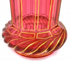 XIX. sz. vége: Rubinvörös üveg pohár. Formába fújt, kézzel festett, hibátlan, kis kopásokkal 14 cm /...