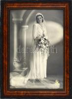 Díszes, régebbi üvegezett képkeret, látható méret: 27x39 cm