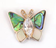 Ezüst(Ag) Pillangó medál gyöngyház és köves díszítéssel, jelzett, 2,,5×3 cm, bruttó: 8,1 g