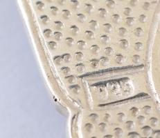 Ezüst(Ag) Pillangó medál gyöngyház és köves díszítéssel, jelzett, 2,,5×3 cm, bruttó: 8,1 g