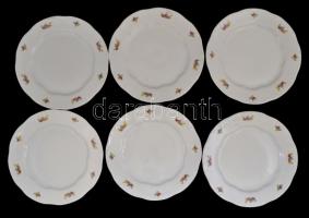 Zsolnay virágmintás porcelán készlet, 31db-os, kínáló tállal, tányérokkal, csészékkel, aljakkal, jel...