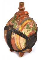 1938 Festett fa kulacs, bőr szíjakkal, kopottas állapotban, m: 24,5 cm