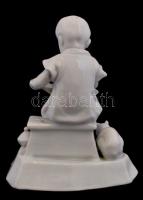 Zsolnay (Sinkó) fehér mázas olvasó kisfiú, jelzett, kis kopásnyomokkal, a feje ragasztott m: 18 cm