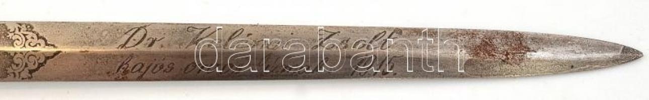 1915 Ezüstözött dísztőr, a penge egyik oldalán magyar címer díszítés, a másik oldalán Hügieia-kehely...