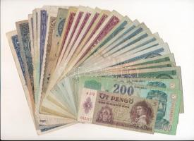 Vegyes 26db-os pengő-forint bankjegy tétel, közte 1990. 500Ft (3x) T:III,III-