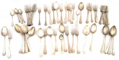 Vegyes alpakka evőeszköz készlet, 99 db-os, villák, evőkanalak, kiskanalak, merőkanalak, kések, külö...