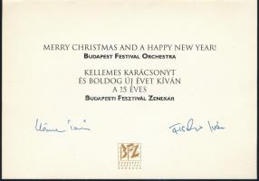 Fischer Iván (1951-) karmester, a Budapesti Fesztiválzenekar zeneigazgatójának aláírása a Budapesti Fesztiválzenekar 1998-as karácsonyi és újévi üdvözlőlapján, mellette Körner Tamásé, a BFZ akkori ügyvezető igazgatójának aláírása