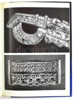 Bóna István: A L'Aube du Moyen Age. Hereditas. Bp.,1972-1976., Corvina. Francia nyelven. Fekete...