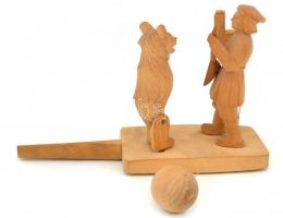 Táncoló medve és gitáros. Faragott, mozgatható játék 19 cm