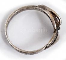 Ezüst(Ag) félig áttört mintás gyűrű, jelzett, méret: 59, nettó: 2,28 g