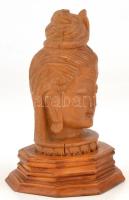 Buddha fej. Faragott fa szobor. 13 cm