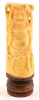 Nevető Buddha / faragott csont szobrocska fa talapzaton 13,5 cm