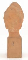 Petőfi Sándor égetett cserép büszt, sérüléssel, m: 12 cm