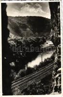 1941 Királyhágó, Bucsa, Bucea;  Királyhágói út, vasúti pálya / road, railway line, railway tracks + "BESZTERCE - BUDAPEST 302 A" vasúti mozgóposta bélyegző (EK)