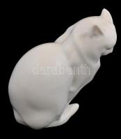 Herendi porcelán macska, fehér mázas, kézzel festett szemekkel, jelzett, hibátlan, m: 11,5 cm