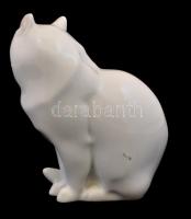 Herendi porcelán macska, fehér mázas, kézzel festett szemekkel, jelzett, hibátlan, m: 11,5 cm