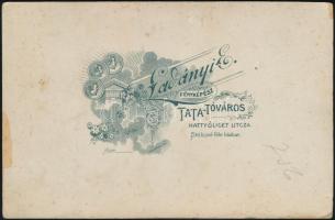 cca 1910 Tata-Tóváros, Ladányi E. fényképész műtermében készült, kabinetfotó méretű vintage fotó, 16...