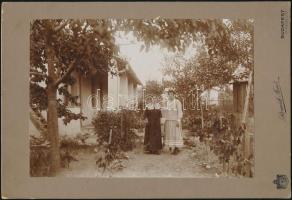 cca 1910 Budapest, Ferencváros, Romák Jenő fényképész által készített, 2 db vintage fotó, 12x17 cm, ...