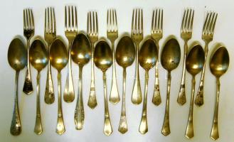 9 db villa + 9 db kanál alpakkából