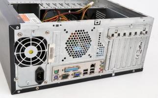 Használt számítógép:

Processzor: Intel Pentium(R) Dual-Core CPU E5700 @ 3.00GHz
Alaplap: Asus P5...