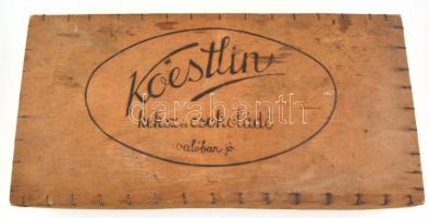 Nagy méretű, régi Koestlin keksz és csokoládé fa doboz fedéllel, fedél tetején logóval, oldalán kopo...