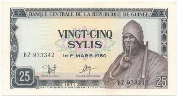 Guinea 1971. 25S T:I Guinea 1972. 25 Sylis C:UNC Krause 17.