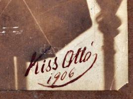 Kiss József (1843-1921) költő, szerkesztő portréja. Vintage fotó, kartonra kasírozva, Kiss Ottó fény...