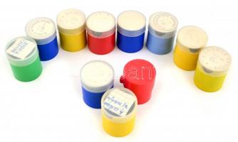 11 db dia mesefilm (Gulliver, Pinokkió, Münchhausen báró, Csizmás kandúr stb.)