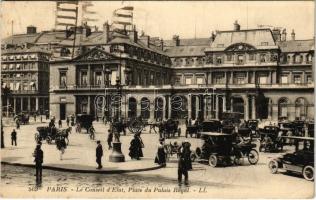 1926 Paris, Le Conseil dEtat, Place du Palais Royal / State Council, Royal Palace, automobiles, horse-drawn carriages. LL. 569. (EK)