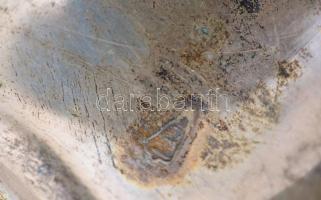 Ezüst(Ag) hólyagos peremű tálca, jelzett, 26×18 cm, nettó: 182,6 g