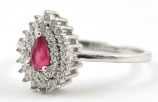 Ezüst(Ag) gyűrű apró kövekkel, jelzett, méret: 54, bruttó: 2,3 g