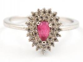 Ezüst(Ag) gyűrű apró kövekkel, jelzett, méret: 54, bruttó: 2,3 g