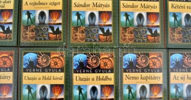 Verne Gyula sorozat 1-16. köt. Bp.,2008,Népszabadság Könyvek. Kiadói kartonált papírkötés