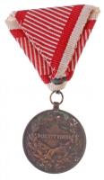 1917. "Károly Bronz Vitézségi Érem" Br kitüntetés modern mellszalagon. Szign.: Kautsch T:3...