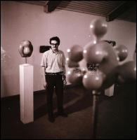 Szentendrei kiállítás Borsódy László keramikus műveiből, 8 db fotónegatív, 6×6 cm