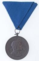 1940. Erdélyi részek felszabadulásának emlékére cink emlékérem eredeti mellszalaggal. Szign.:BERÁN T:2 Hungary 1940. Commemorative Medal for the Liberation of Transylvania zinc medal with original ribbon. Sign.:BERÁN L. C:XF NMK 428.