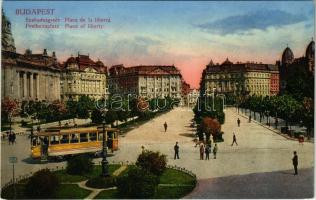 Budapest V. Szabadság tér, villamos